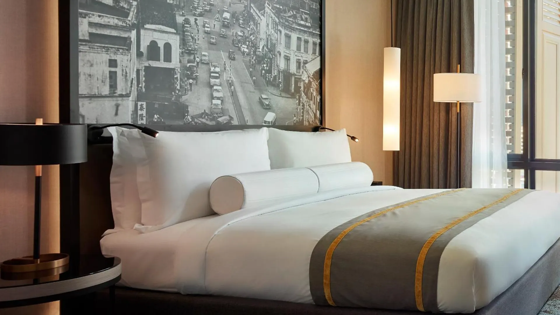 Hotel Stripes Kuala Lumpur, Autograph Collection