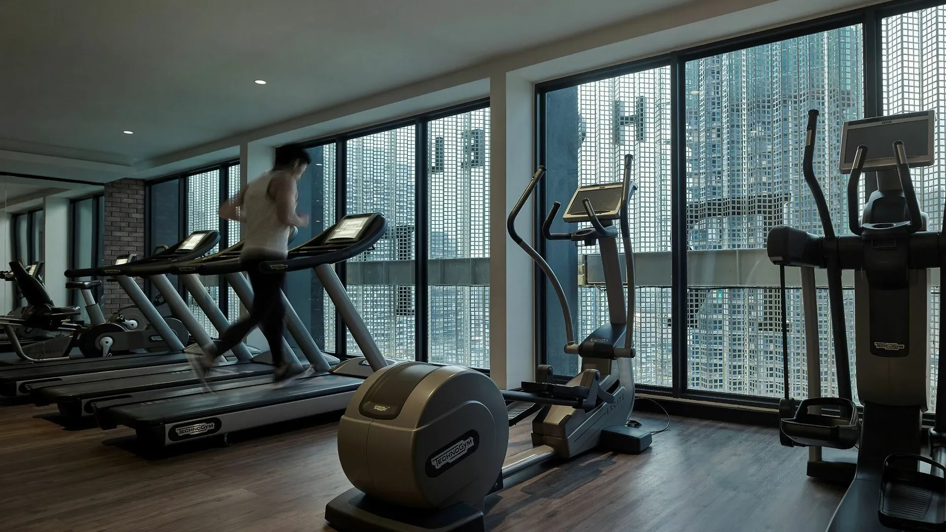 Hotel Stripes Kuala Lumpur, Autograph Collection